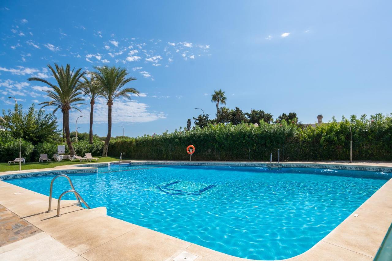 Soek La Romana Seafront Marbella Exterior photo